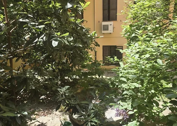 דירה The Colosseum Hideaway - The Loft רומא
